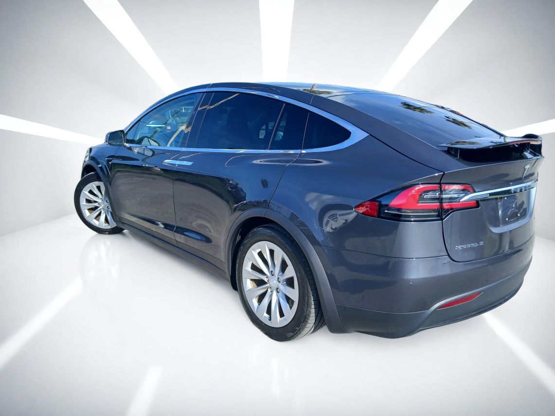 2018 Tesla Model X 75D Sport Utility 4D Maitland FL