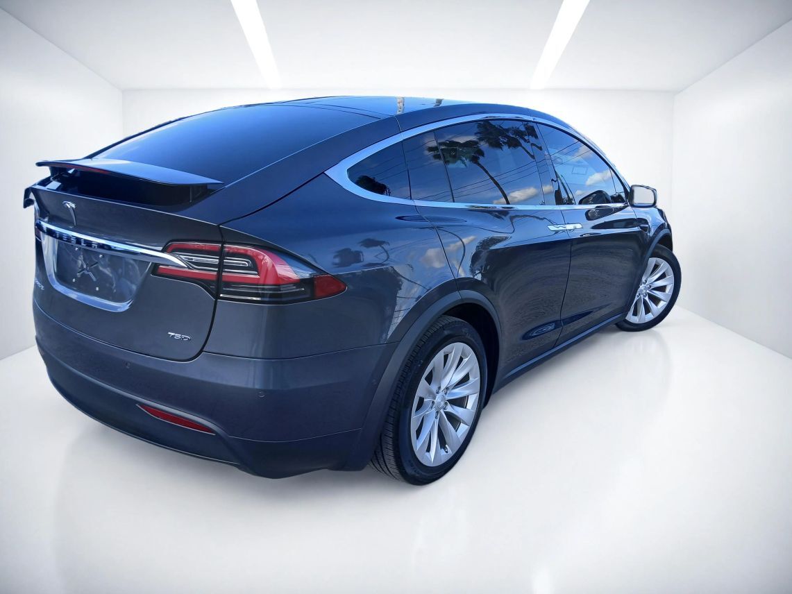 2018 Tesla Model X 75D Sport Utility 4D Maitland FL