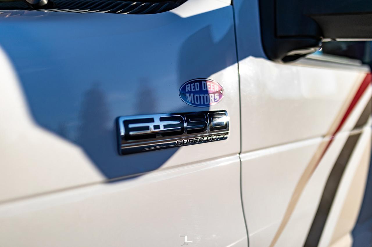 2018 Thor Chateau 22E Class C Motorhome Red Deer AB