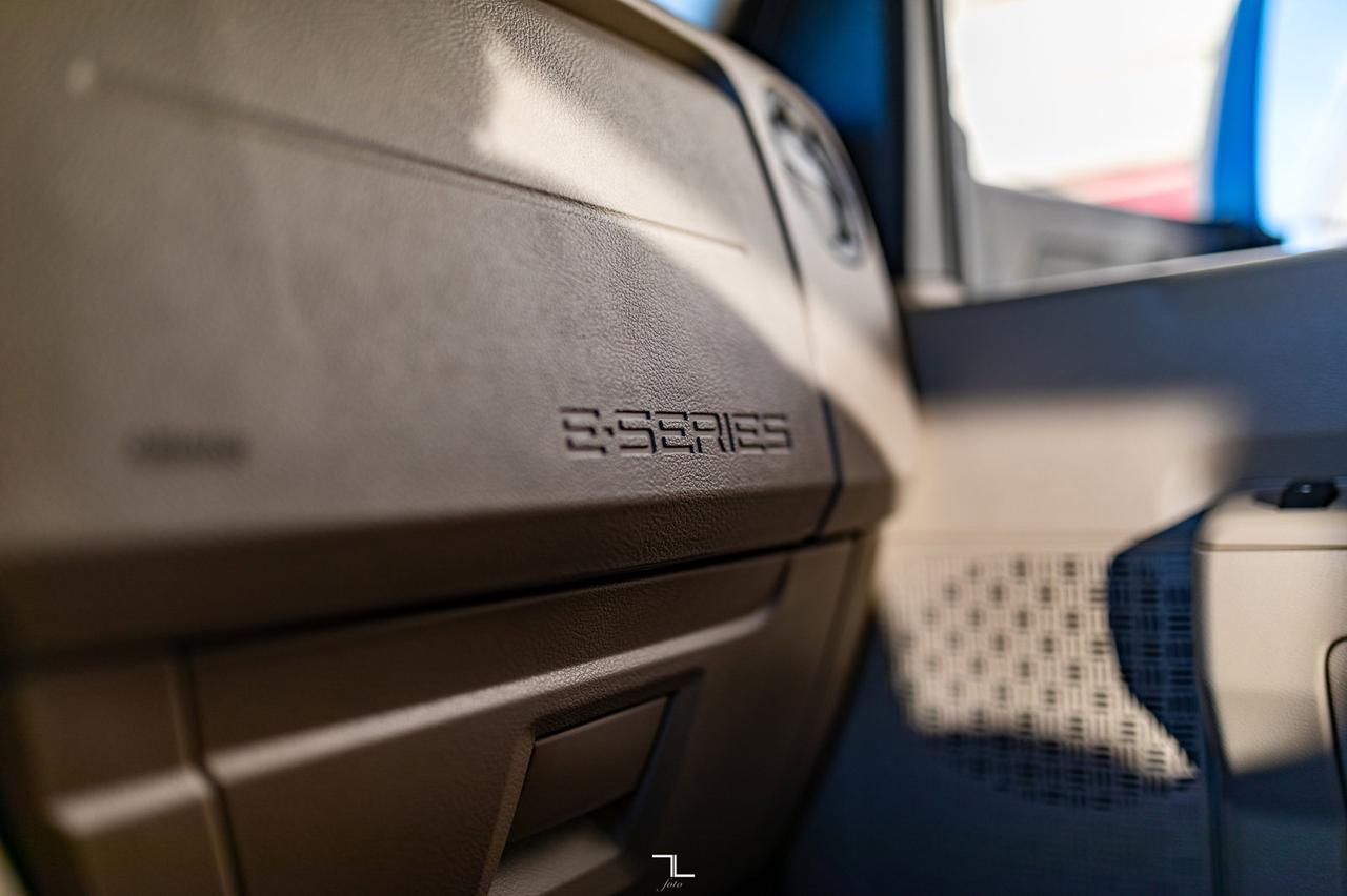 2018 Thor Chateau 22E Class C Motorhome Red Deer AB