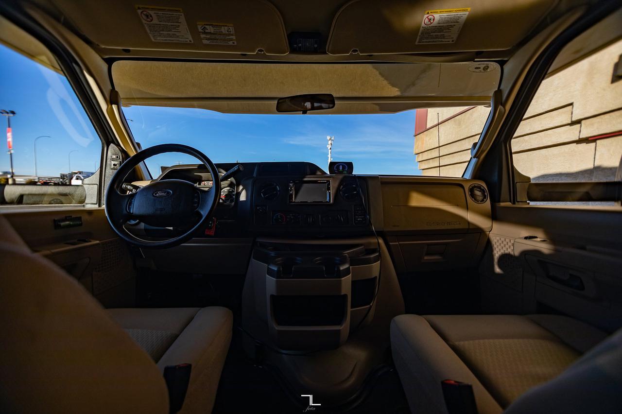 2018 Thor Chateau 22E Class C Motorhome Red Deer AB