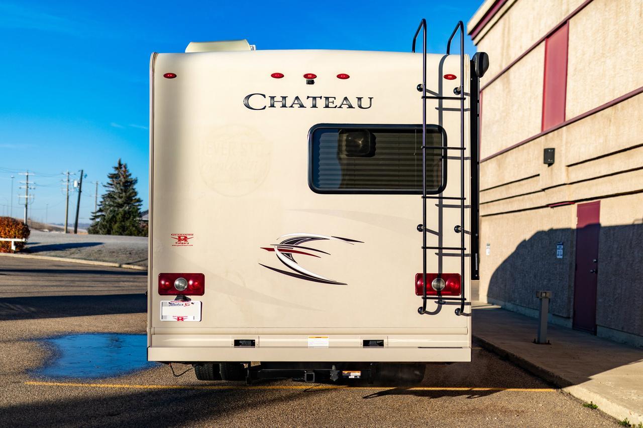 2018 Thor Chateau 22E Class C Motorhome Red Deer AB