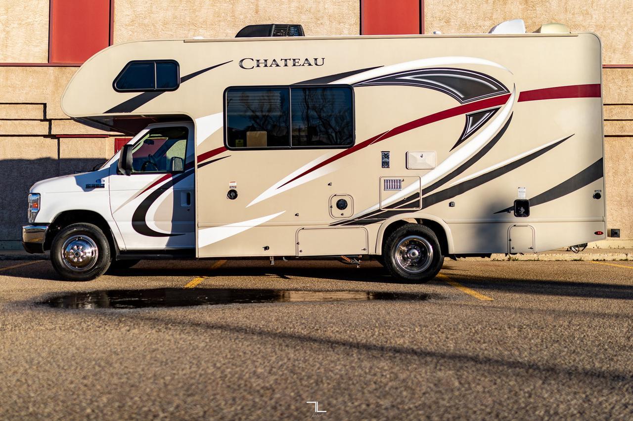 2018 Thor Chateau 22E Class C Motorhome Red Deer AB