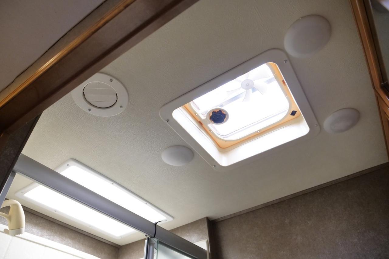 2018 Thor Motor Coach Quantum / RW28 / Exterior TV / MEGA Storage! Lincolnton NC