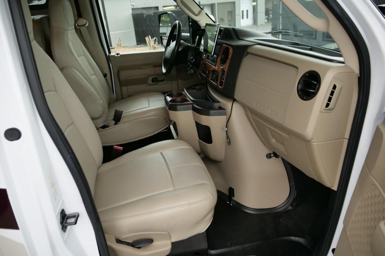 2018 Thor Motor Coach Quantum / RW28 / Exterior TV / MEGA Storage! Lincolnton NC