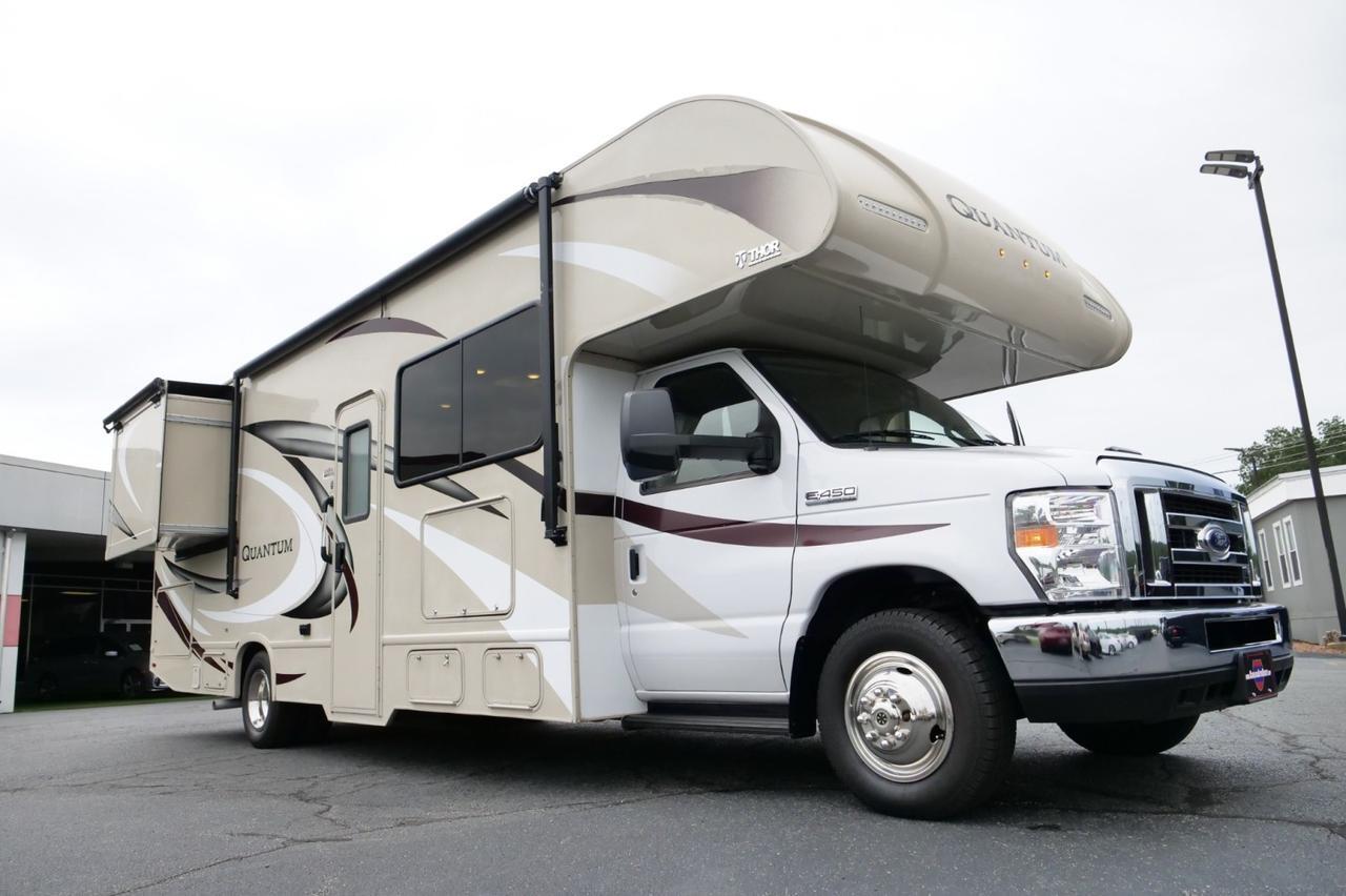 2018 Thor Motor Coach Quantum / RW28 / Exterior TV / MEGA Storage! Lincolnton NC