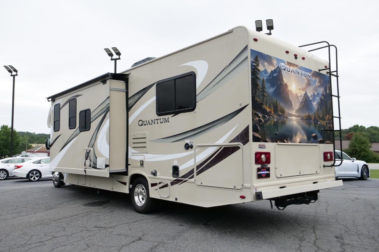 2018 Thor Motor Coach Quantum / RW28 / Exterior TV / MEGA Storage! Lincolnton NC