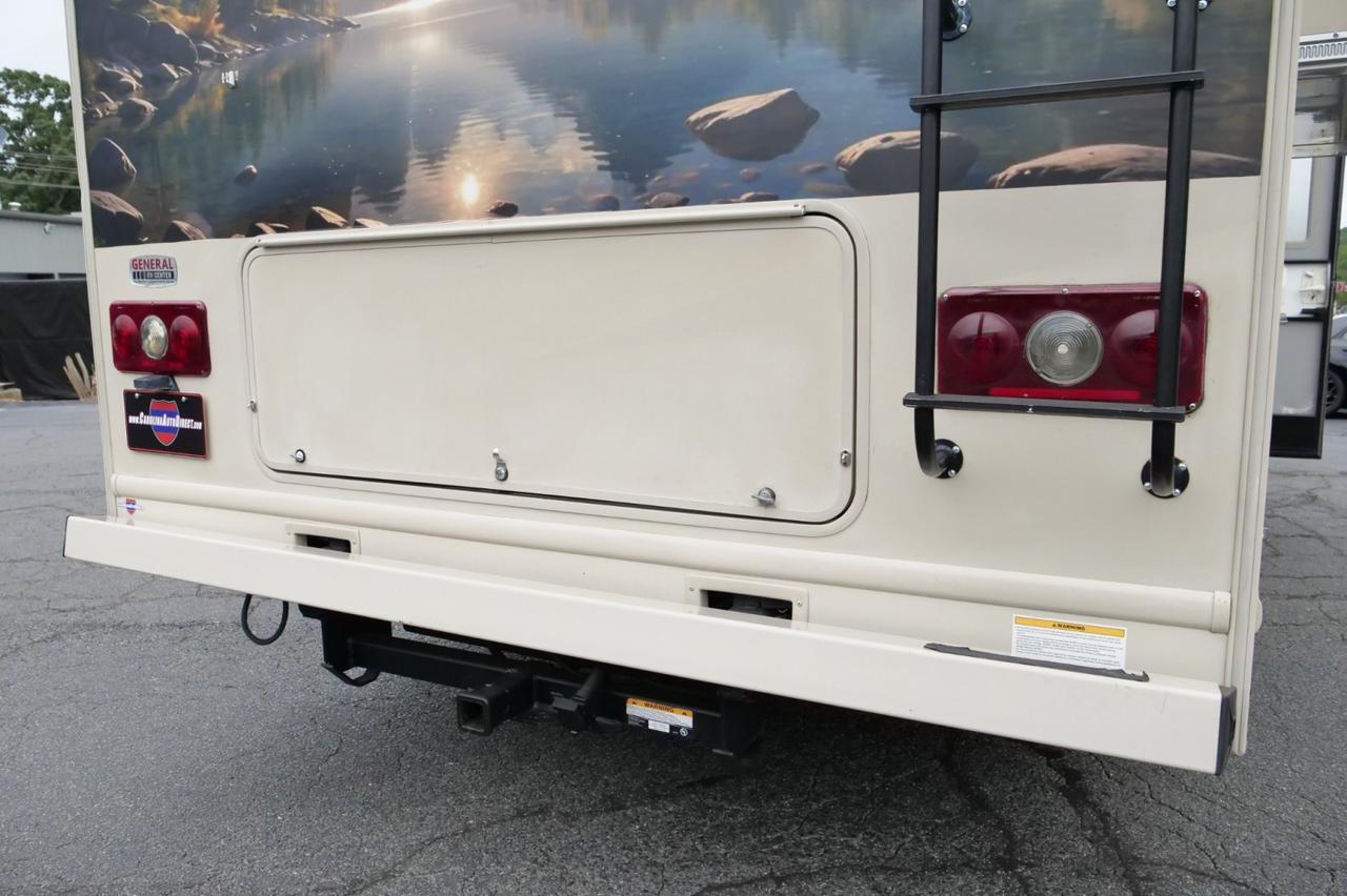 2018 Thor Motor Coach Quantum / RW28 / Exterior TV / MEGA Storage! Lincolnton NC
