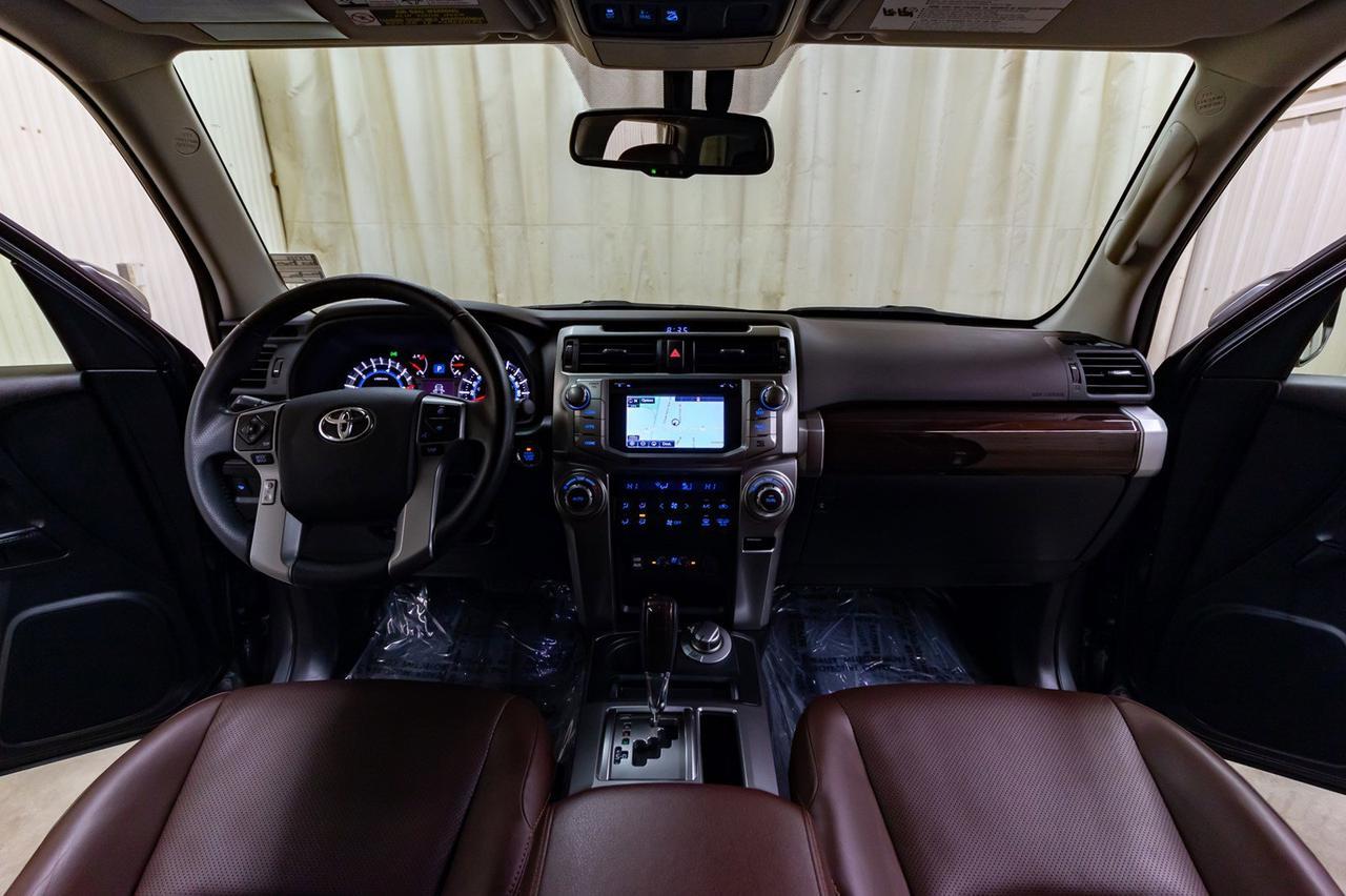 2018 Toyota 4Runner 4x4 Limited 3rd Row Leather Roof NAv Red Deer AB