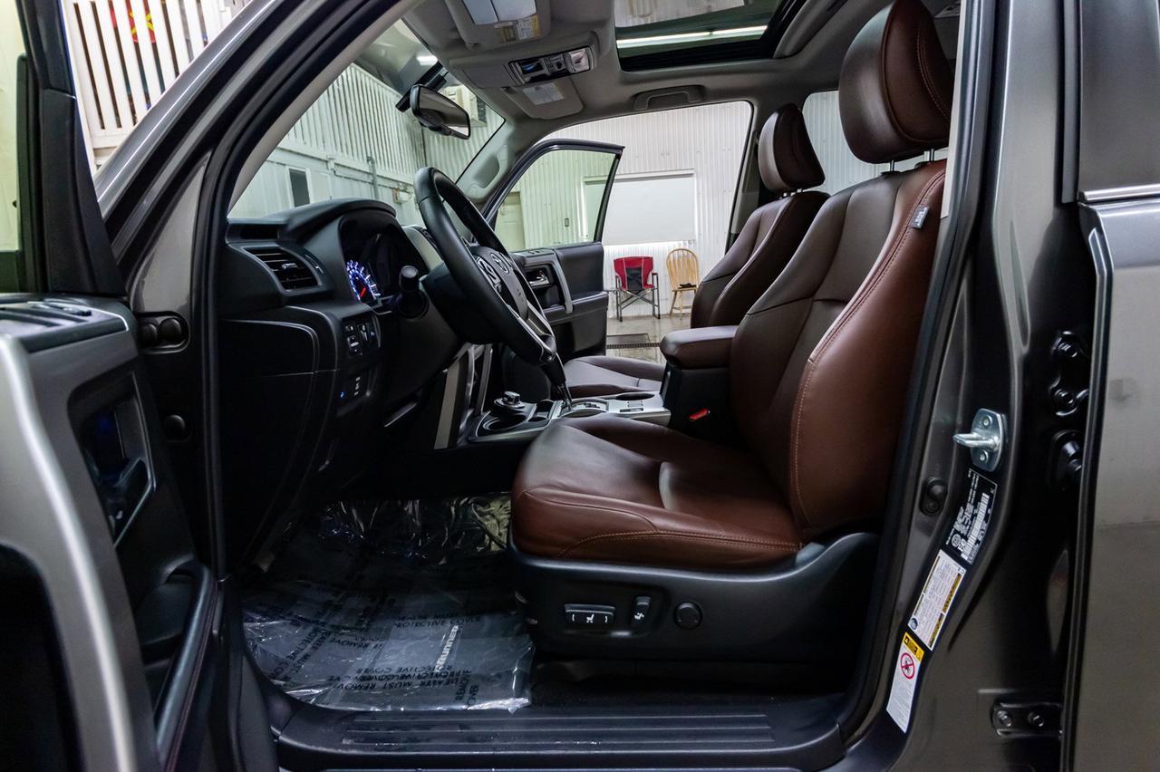 2018 Toyota 4Runner 4x4 Limited 3rd Row Leather Roof NAv Red Deer AB