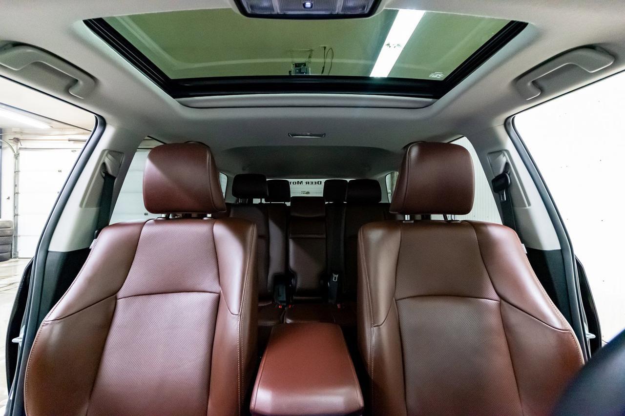 2018 Toyota 4Runner 4x4 Limited 3rd Row Leather Roof NAv Red Deer AB