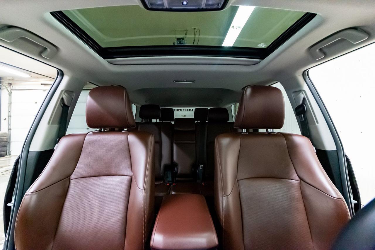 2018 Toyota 4Runner 4x4 Limited 3rd Row Leather Roof NAv Red Deer AB
