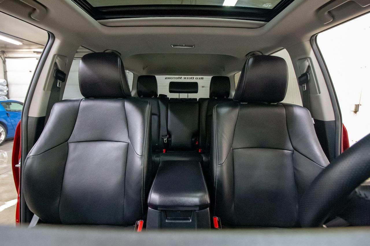 2018 Toyota 4Runner 4x4 Limited Leather Roof Nav Red Deer AB