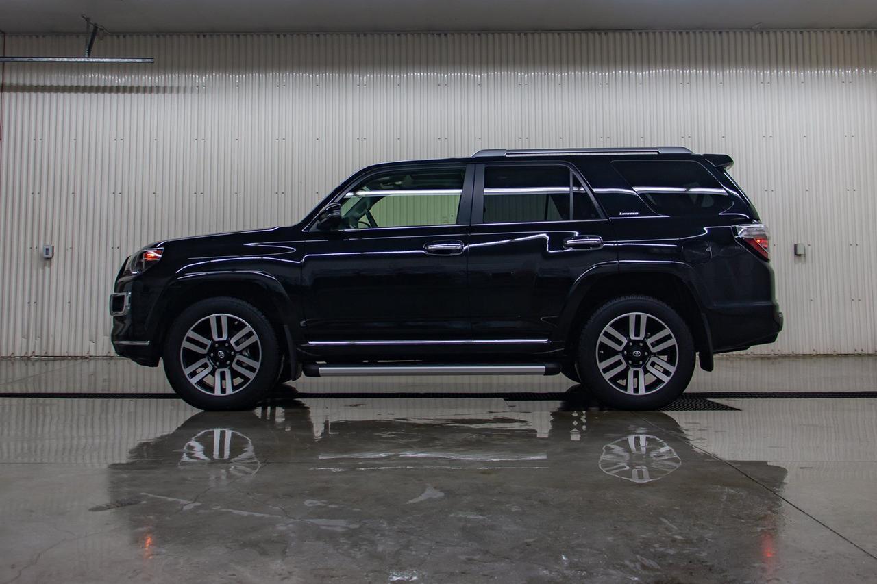 2018 Toyota 4Runner 4x4 Limited Leather Roof Nav Red Deer AB