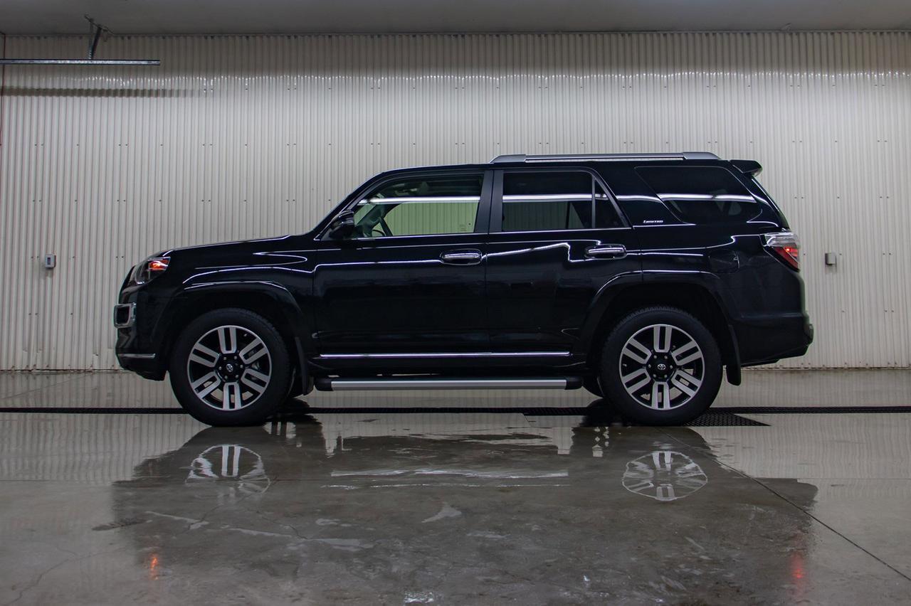2018 Toyota 4Runner 4x4 Limited Leather Roof Nav Red Deer AB