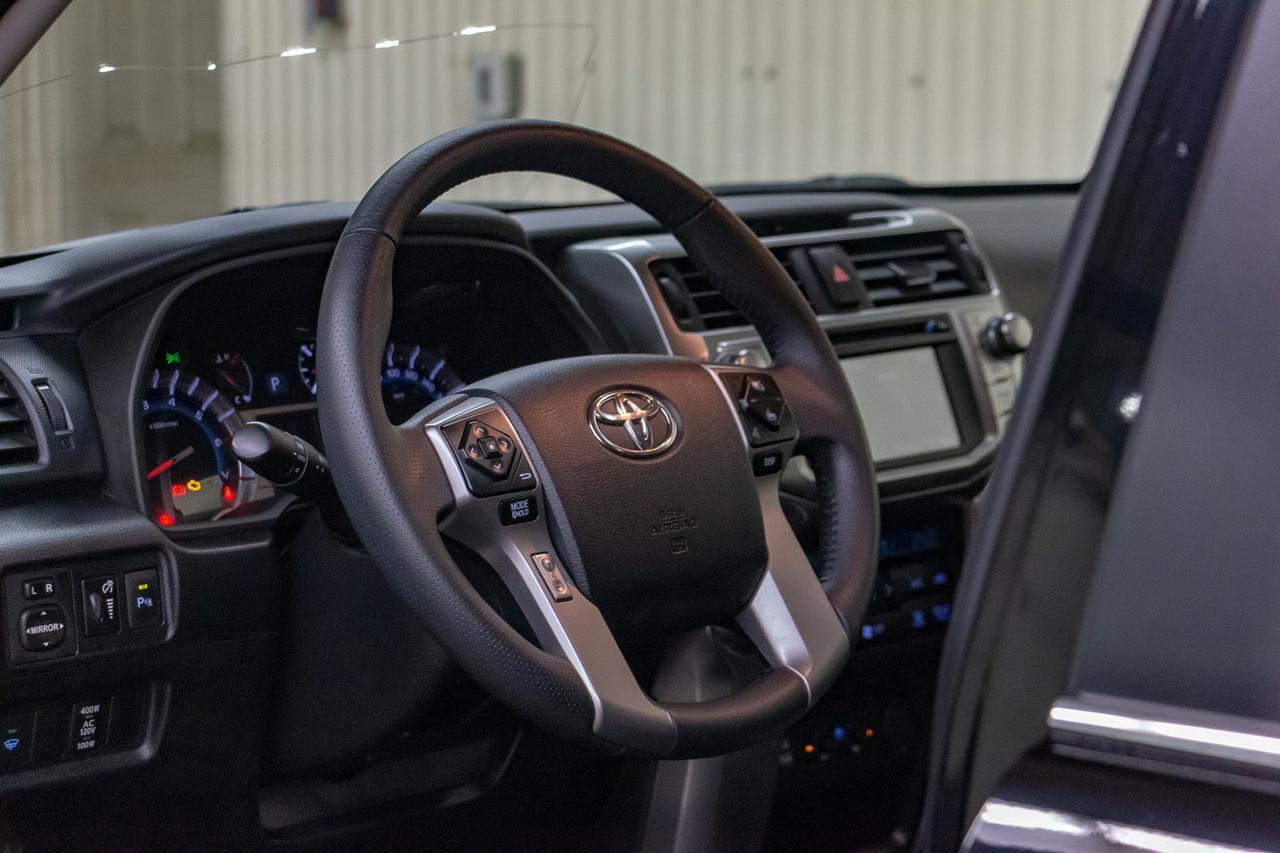 2018 Toyota 4Runner 4x4 Limited Leather Roof Nav Red Deer AB