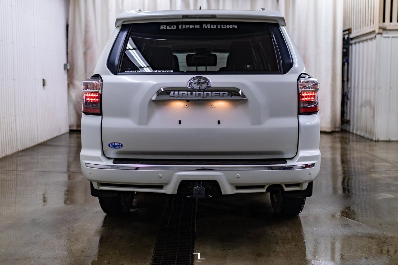 2018 Toyota 4Runner AWD Limited Leather Roof Nav BCam Red Deer AB