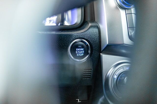 2018 Toyota 4Runner AWD Limited Leather Roof Nav BCam Red Deer AB