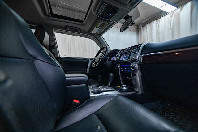 2018 Toyota 4Runner AWD Limited Leather Roof Nav BCam Red Deer AB