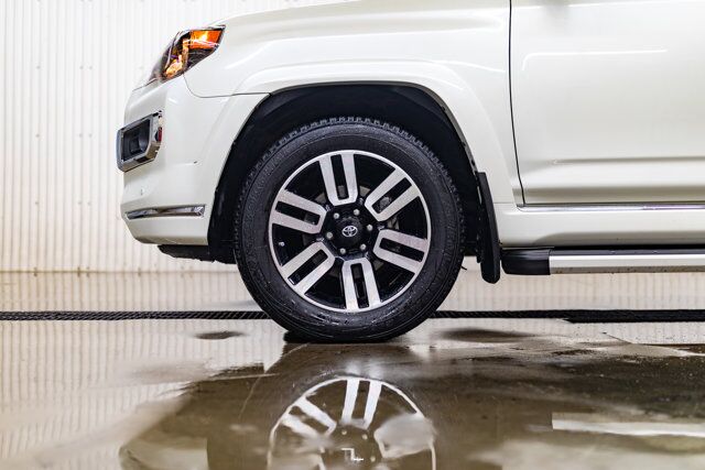 2018 Toyota 4Runner AWD Limited Leather Roof Nav BCam Red Deer AB