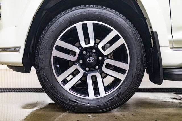 2018 Toyota 4Runner AWD Limited Leather Roof Nav BCam Red Deer AB