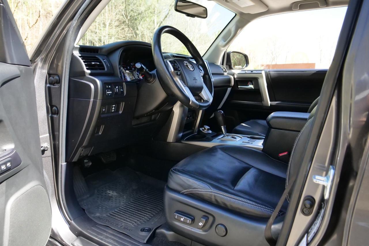 2018 Toyota 4Runner Limited / 4WD / Cooled Seats / Sunroof! Lincolnton NC