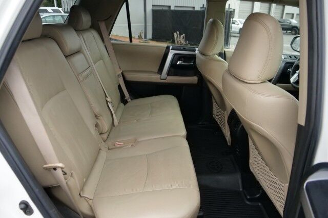 2018 Toyota 4Runner Limited / 4WD / Third Row / Cooled Seats / Sunroof! High Point NC