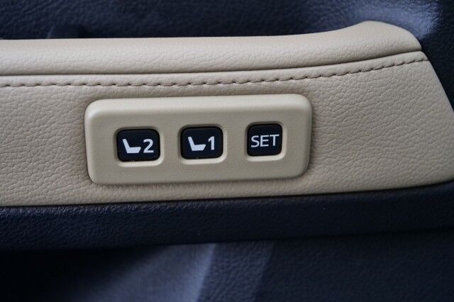 2018 Toyota 4Runner Limited / 4WD / Third Row / Cooled Seats / Sunroof! High Point NC