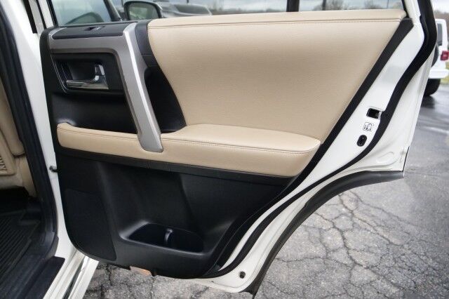 2018 Toyota 4Runner Limited / 4WD / Third Row / Cooled Seats / Sunroof! High Point NC