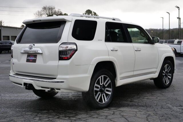 2018 Toyota 4Runner Limited / 4WD / Third Row / Cooled Seats / Sunroof! High Point NC