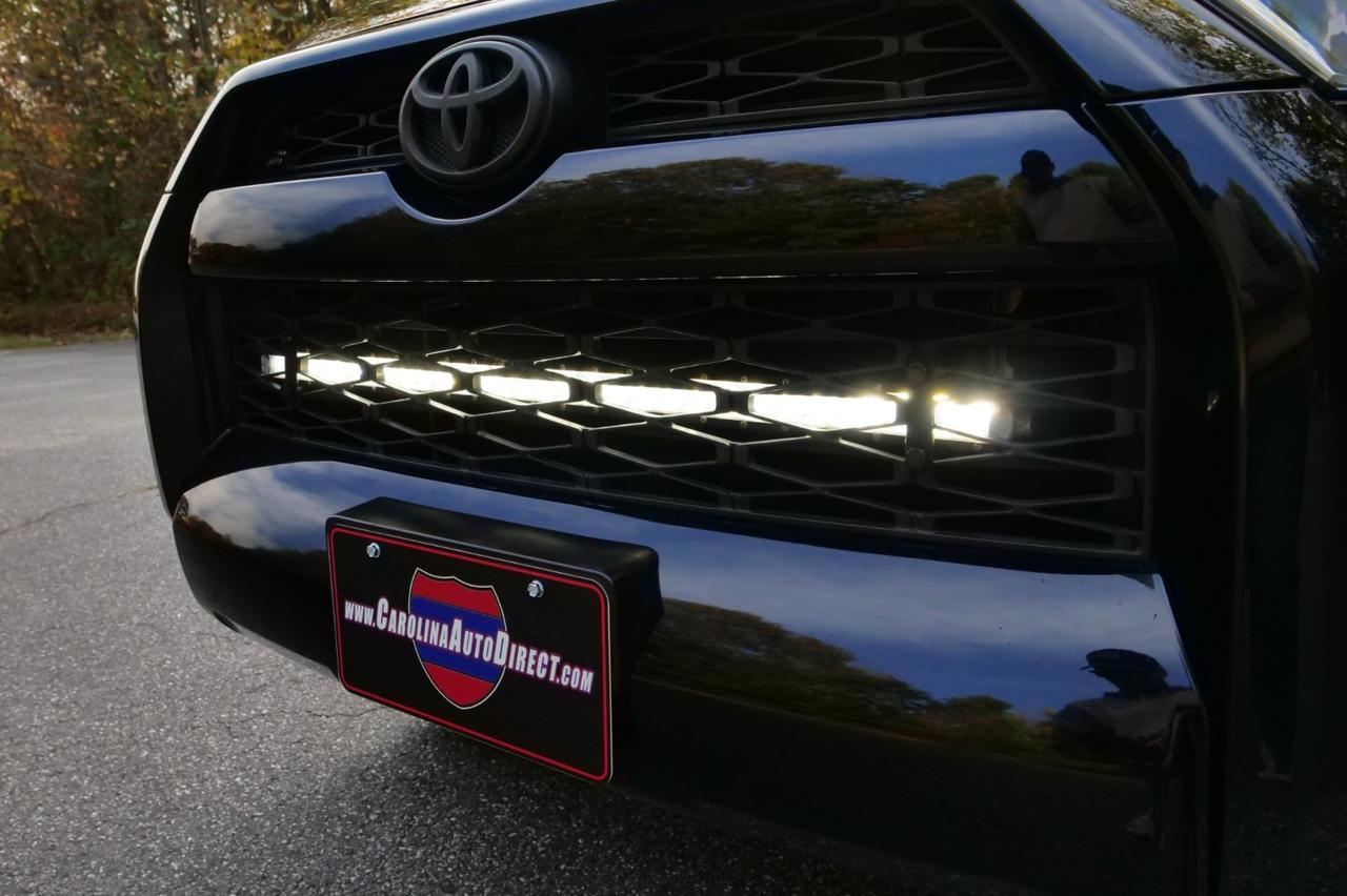 2018 Toyota 4Runner SR5 4WD / Wheels & Tires / Third Row! Lincolnton NC