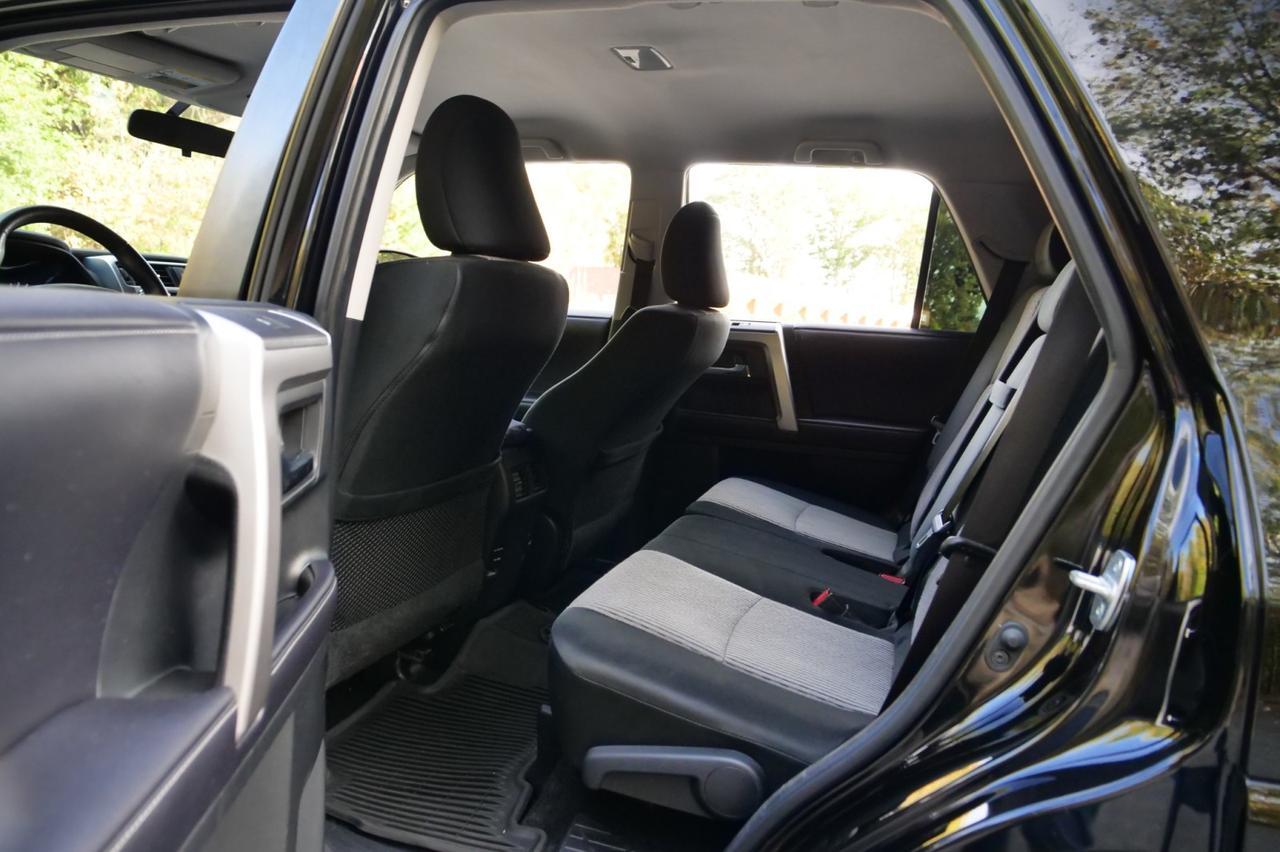 2018 Toyota 4Runner SR5 4WD / Wheels & Tires / Third Row! Lincolnton NC