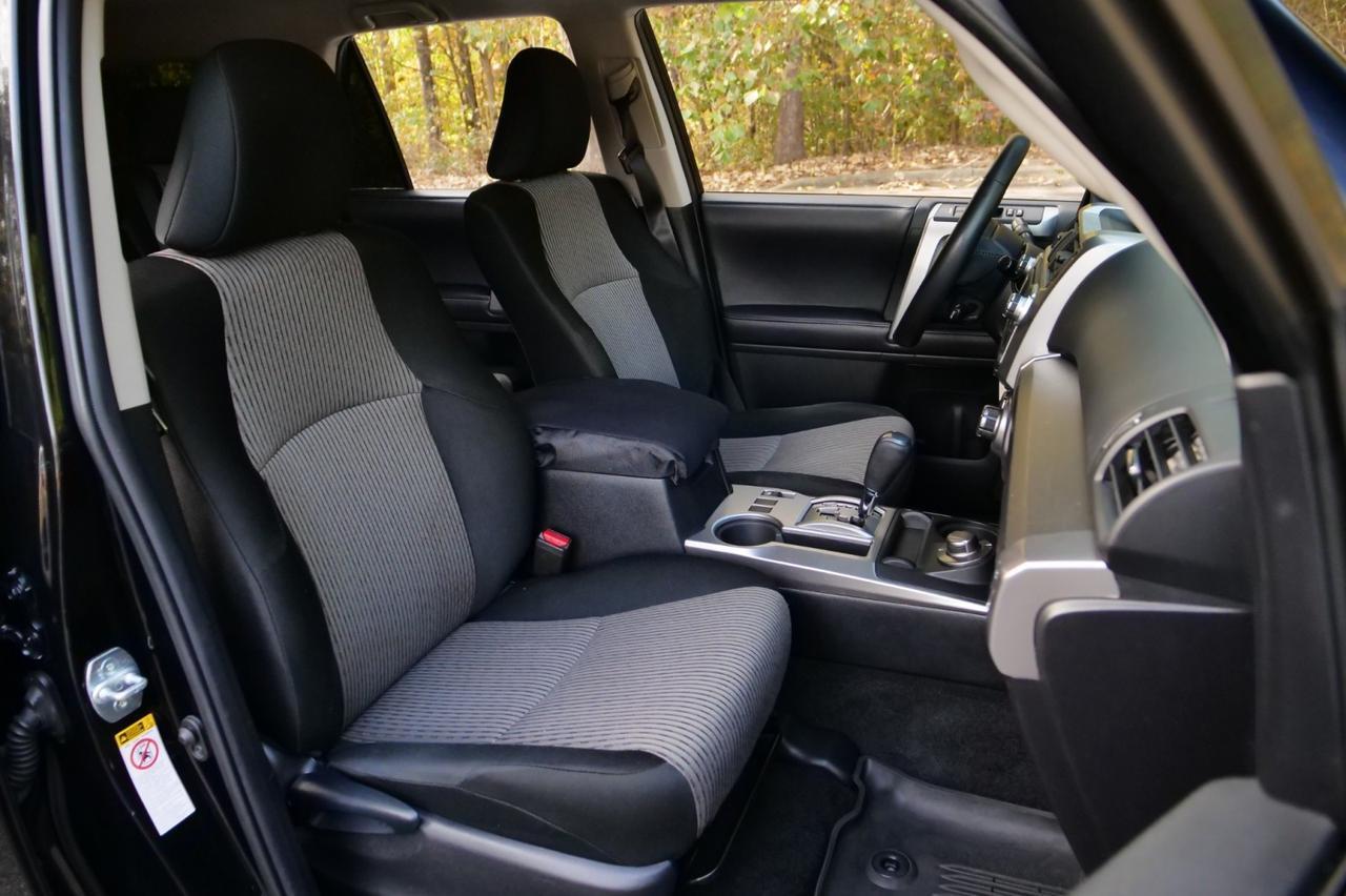 2018 Toyota 4Runner SR5 4WD / Wheels & Tires / Third Row! Lincolnton NC