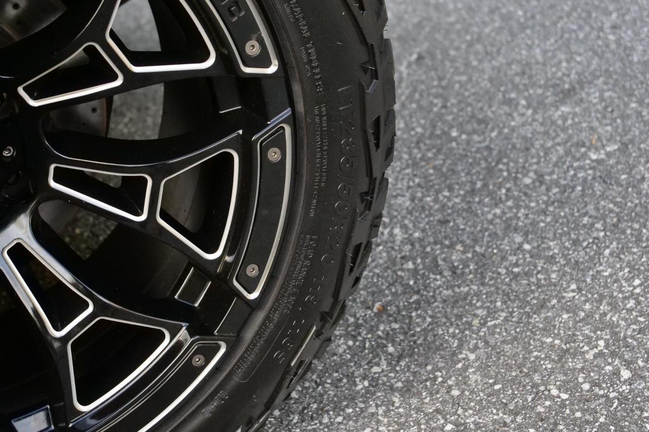 2018 Toyota 4Runner SR5 4WD / Wheels & Tires / Third Row! Lincolnton NC