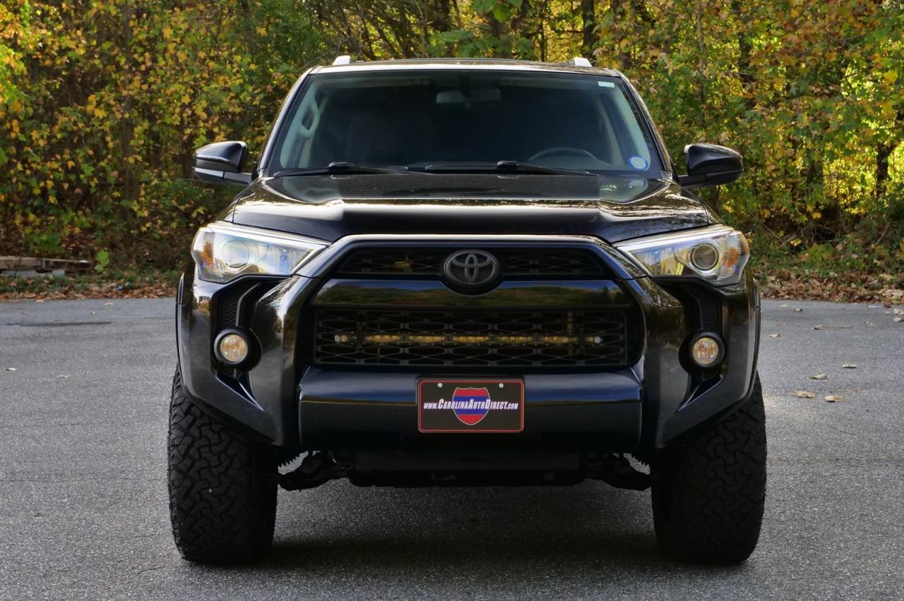 2018 Toyota 4Runner SR5 4WD / Wheels & Tires / Third Row! Lincolnton NC