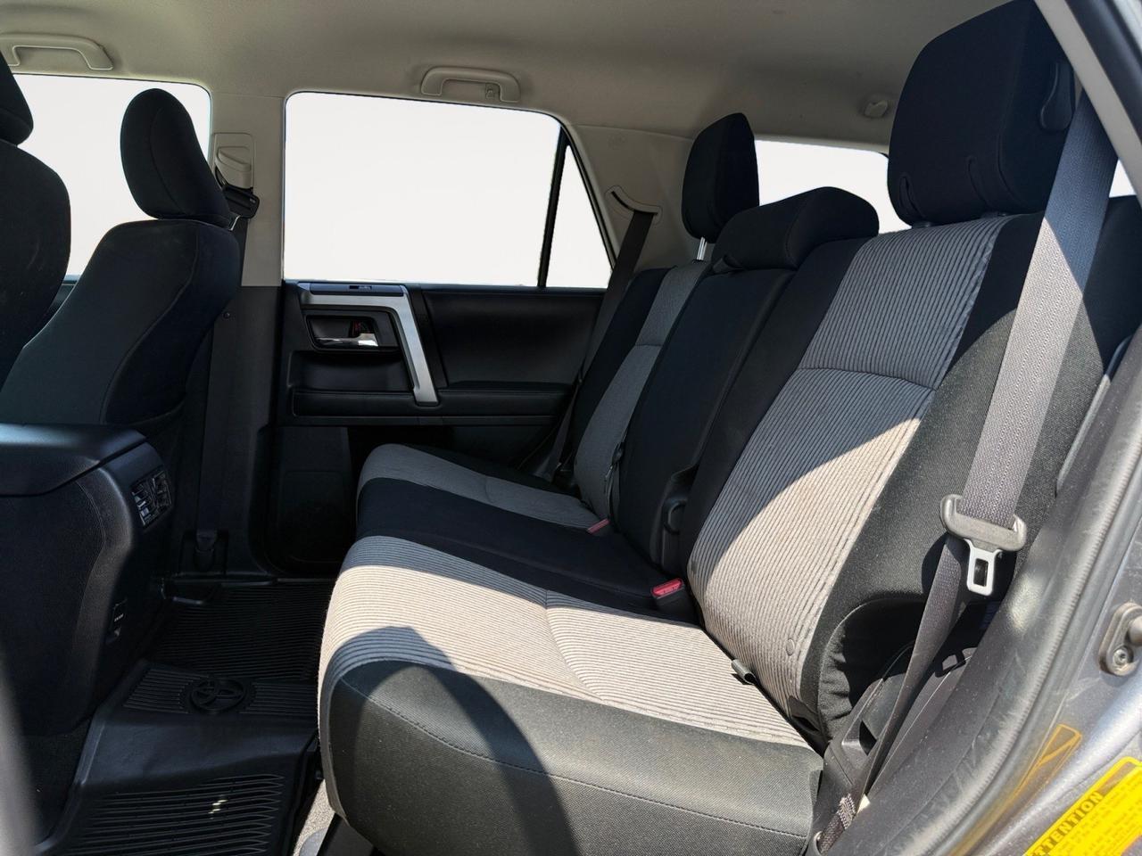 2018 Toyota 4Runner SR5, BLUETOOTH, BACKUP CAMERA, POWER MIRRORS, TOW PACKAGE, KEYLESS ENTRY, CRUISE CONTROL, HILL START ASSIST, COME AND TEST DRIVE TODAY! Norfolk VA
