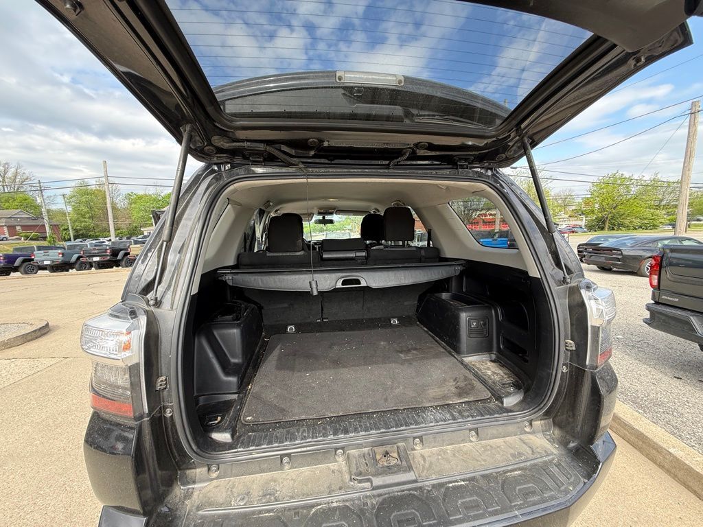 2018 Toyota 4Runner SR5 Crestwood KY