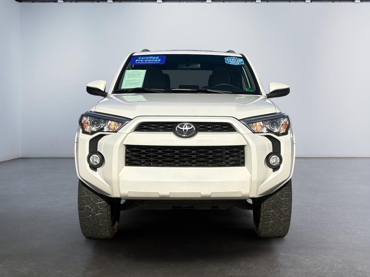2018 Toyota 4Runner SR5, POWER REAR SLIDING WINDOW, REMOTE KEYLESS ENTRY, ONLY 1 OWNER, NO ACCIDENTS, NORTH CAROLINA VEHICLE, TAKE A TEST DRIVE TODAY! Virginia Beach VA