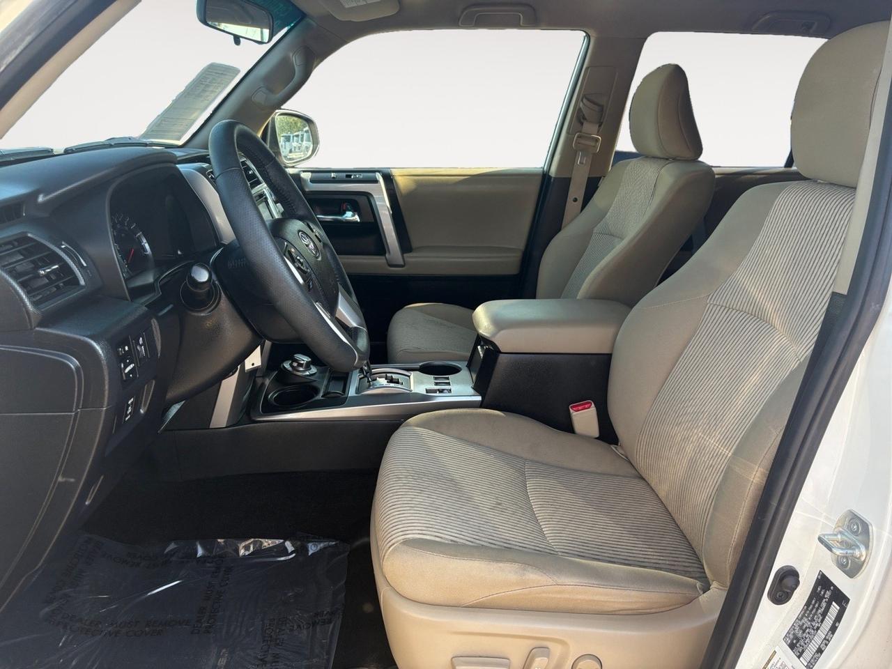 2018 Toyota 4Runner SR5, POWER REAR SLIDING WINDOW, REMOTE KEYLESS ENTRY, ONLY 1 OWNER, NO ACCIDENTS, NORTH CAROLINA VEHICLE, TAKE A TEST DRIVE TODAY! Virginia Beach VA