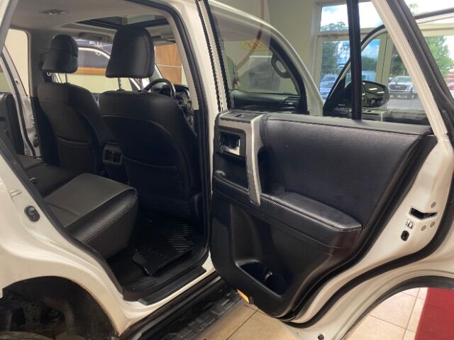 2018 Toyota 4Runner SR5 PREMIUM LEVELED 4WD Charlotte NC