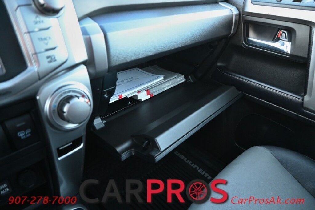 2018 Toyota 4Runner SR5 Premium - 4X4 - Power & Heated Leather Seats - Remote Start - Navigation - Sunroof - Fog Lights - Running Boards - 3rd Row - Seats 7 - Tow Package - Low Miles Anchorage AK