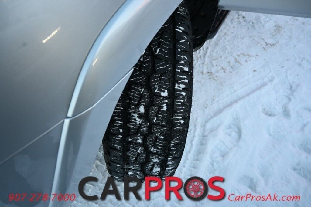 2018 Toyota 4Runner SR5 Premium - 4X4 - Power & Heated Leather Seats - Remote Start - Navigation - Sunroof - Fog Lights - Running Boards - 3rd Row - Seats 7 - Tow Package - Low Miles Anchorage AK