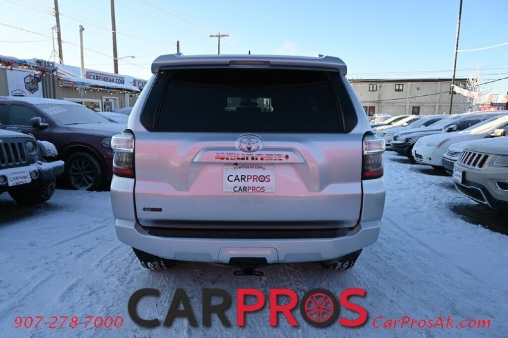 2018 Toyota 4Runner SR5 Premium - 4X4 - Power & Heated Leather Seats - Remote Start - Navigation - Sunroof - Fog Lights - Running Boards - 3rd Row - Seats 7 - Tow Package - Low Miles Anchorage AK