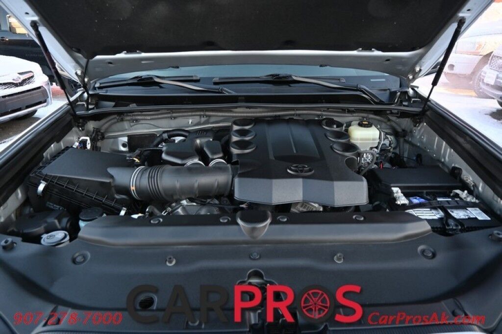 2018 Toyota 4Runner SR5 Premium - 4X4 - Power & Heated Leather Seats - Remote Start - Navigation - Sunroof - Fog Lights - Running Boards - 3rd Row - Seats 7 - Tow Package - Low Miles Anchorage AK