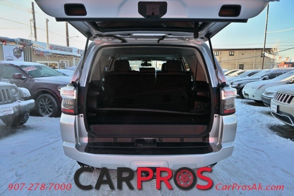 2018 Toyota 4Runner SR5 Premium - 4X4 - Power & Heated Leather Seats - Remote Start - Navigation - Sunroof - Fog Lights - Running Boards - 3rd Row - Seats 7 - Tow Package - Low Miles Anchorage AK