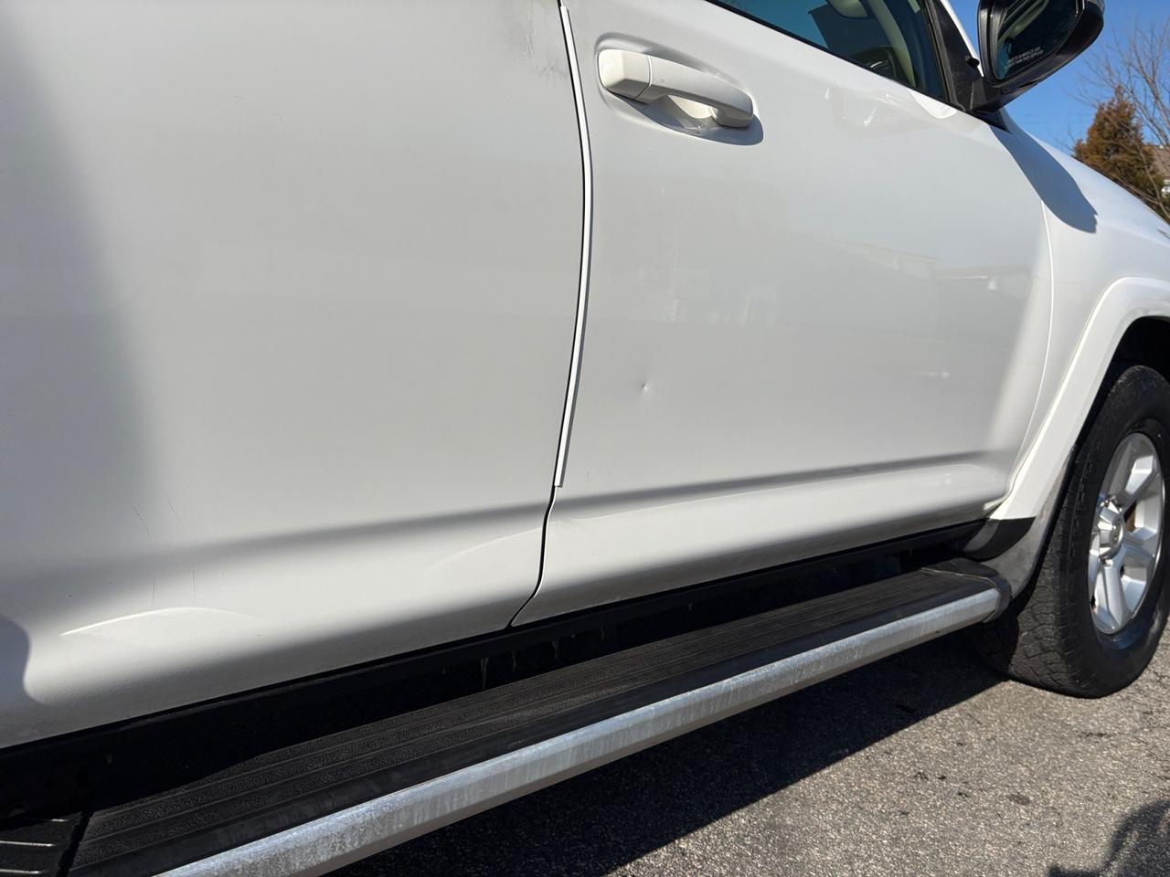 2018 Toyota 4Runner SR5 Premium, RUNNING BOARDS, ROOF RAILS, SUNROOF, TOW PACKAGE, BACKUP CAMERA, HEATED SEATS, NAVIGATION, REAR POWER SLIDING WINDOW, KEYLESS ENTRY, ONLY 68K MILES, RUN THE ROAD IN THIS 4RUNNER! Virginia Beach VA