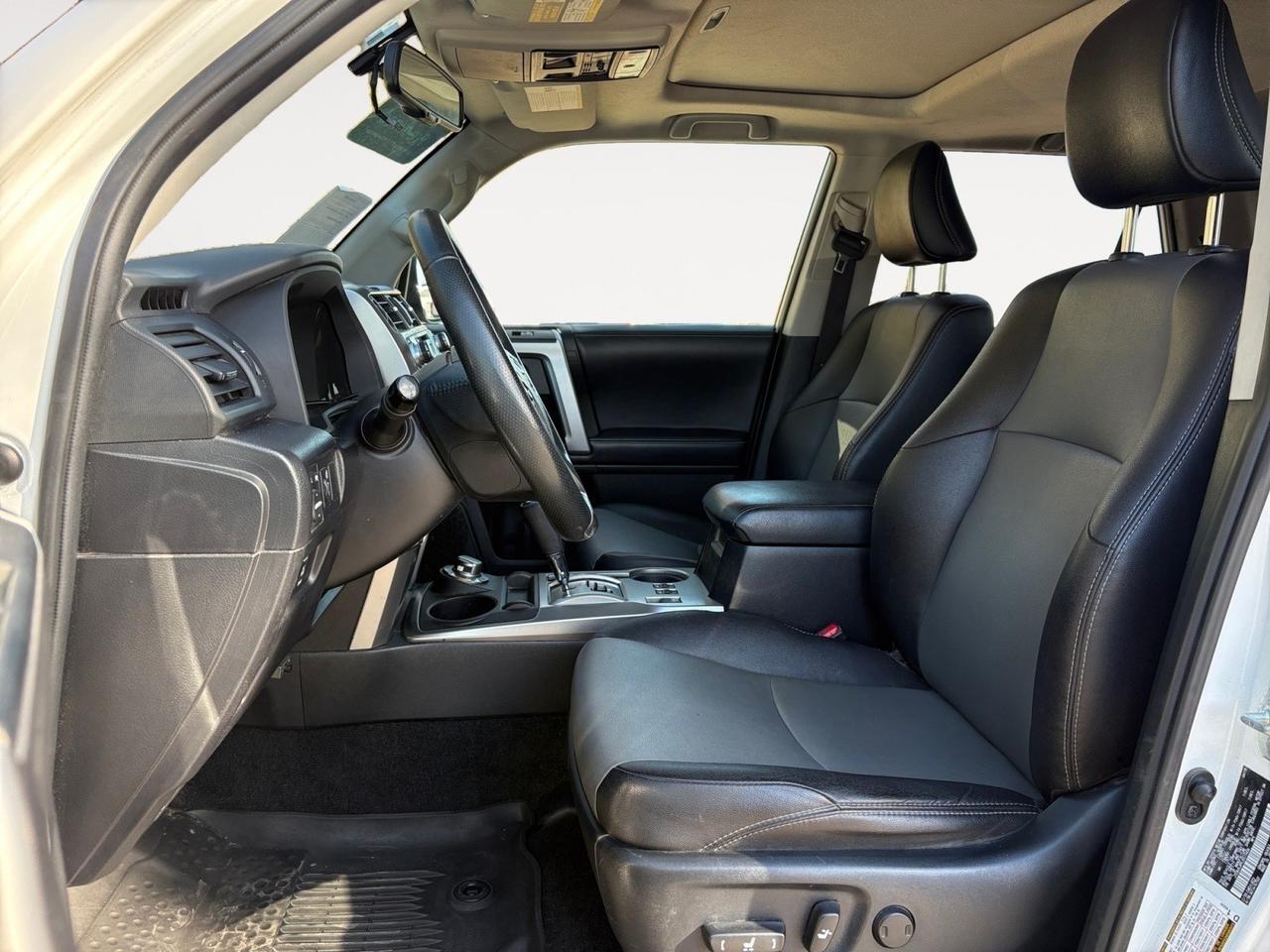 2018 Toyota 4Runner SR5 Premium, RUNNING BOARDS, ROOF RAILS, SUNROOF, TOW PACKAGE, BACKUP CAMERA, HEATED SEATS, NAVIGATION, REAR POWER SLIDING WINDOW, KEYLESS ENTRY, ONLY 68K MILES, RUN THE ROAD IN THIS 4RUNNER!