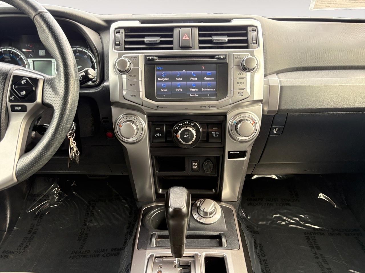 2018 Toyota 4Runner SR5 Premium, RUNNING BOARDS, SUNROOF, NAVIGATION, POWER HEATED SEATS, BLUETOOTH, ONLY 39K MILES, JUST 1 OWNER, CLEAN CARFAX, RUN THE ROAD IN THIS 4RUNNER! Virginia Beach VA