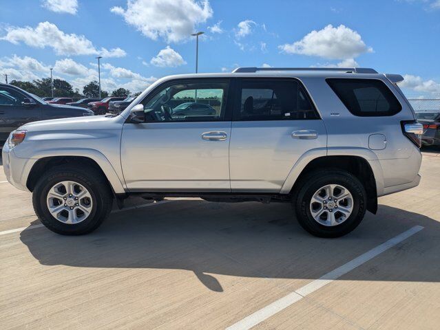 2018 Toyota 4Runner SR5 Castroville TX