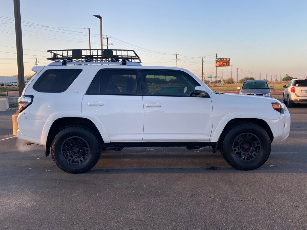 2018 Toyota 4Runner SR5